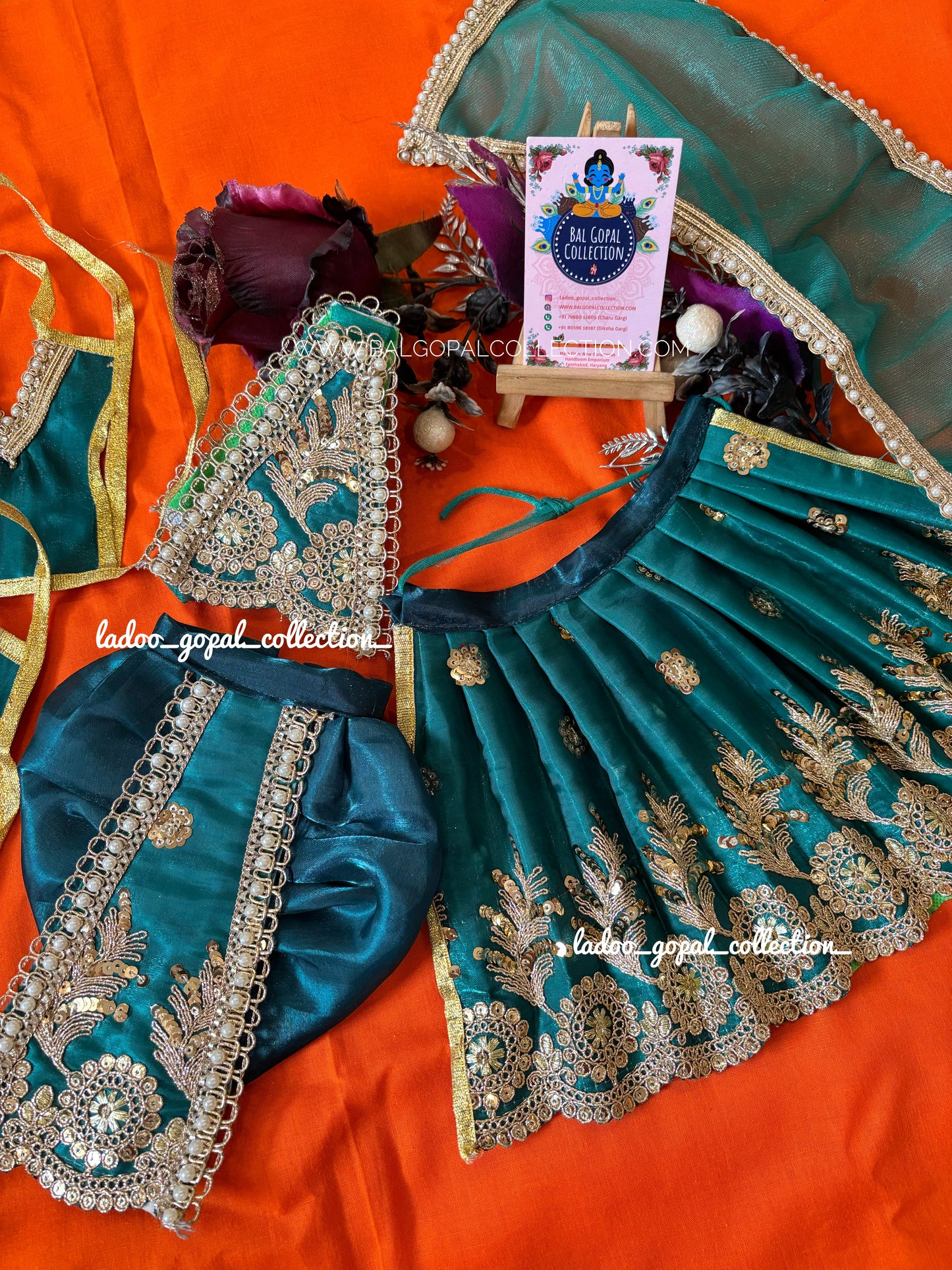 Heavy fabric Radha Krishna Poshak (9 inch)