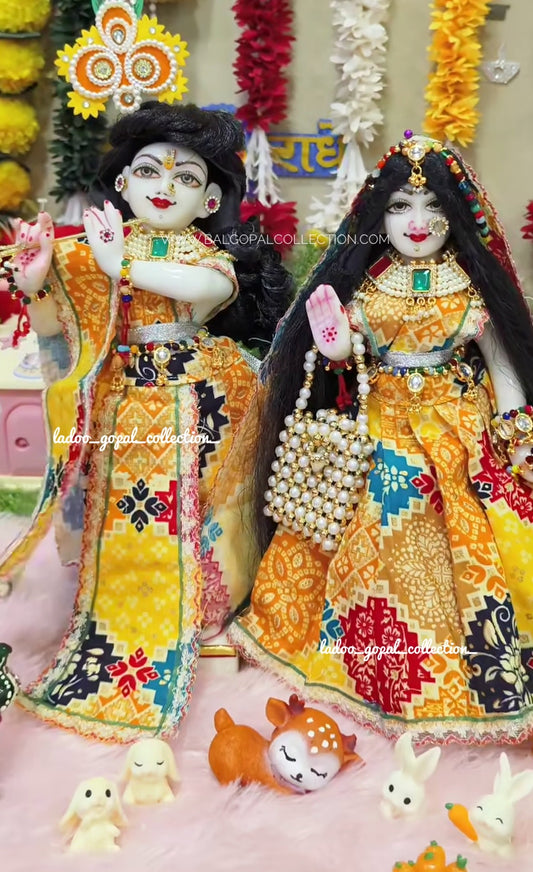 Radha-krishna Poshak (RK Set)