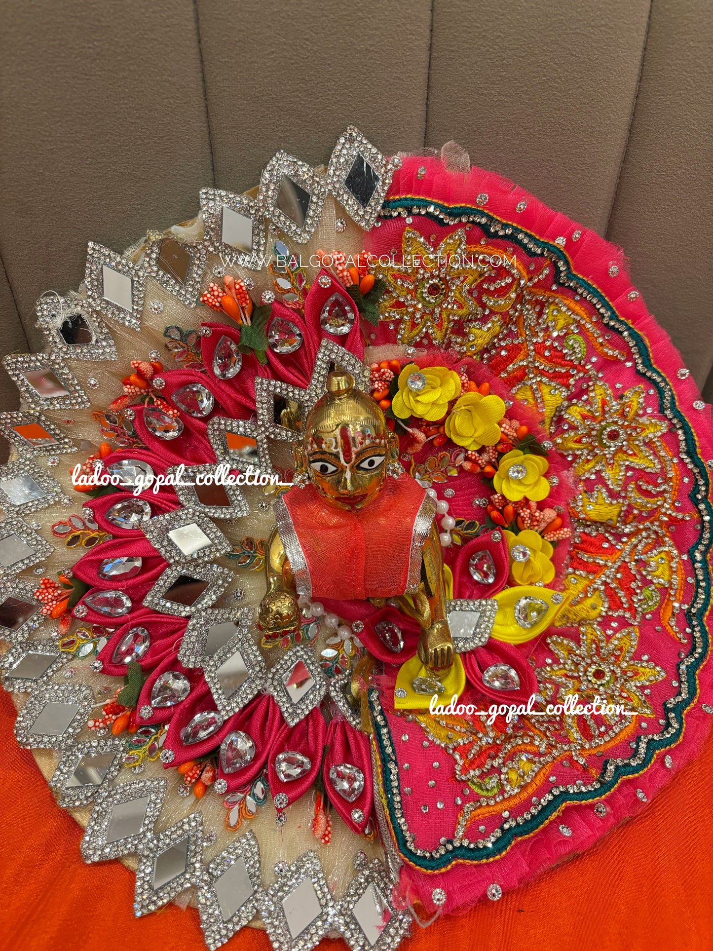 Mohak poshak for laddu gopal