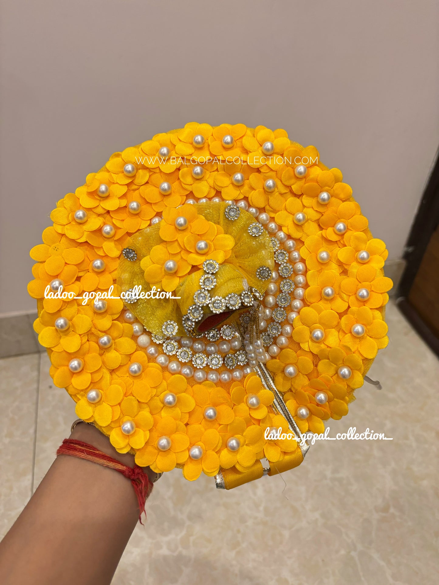 Yellow poshak for laddu gopal