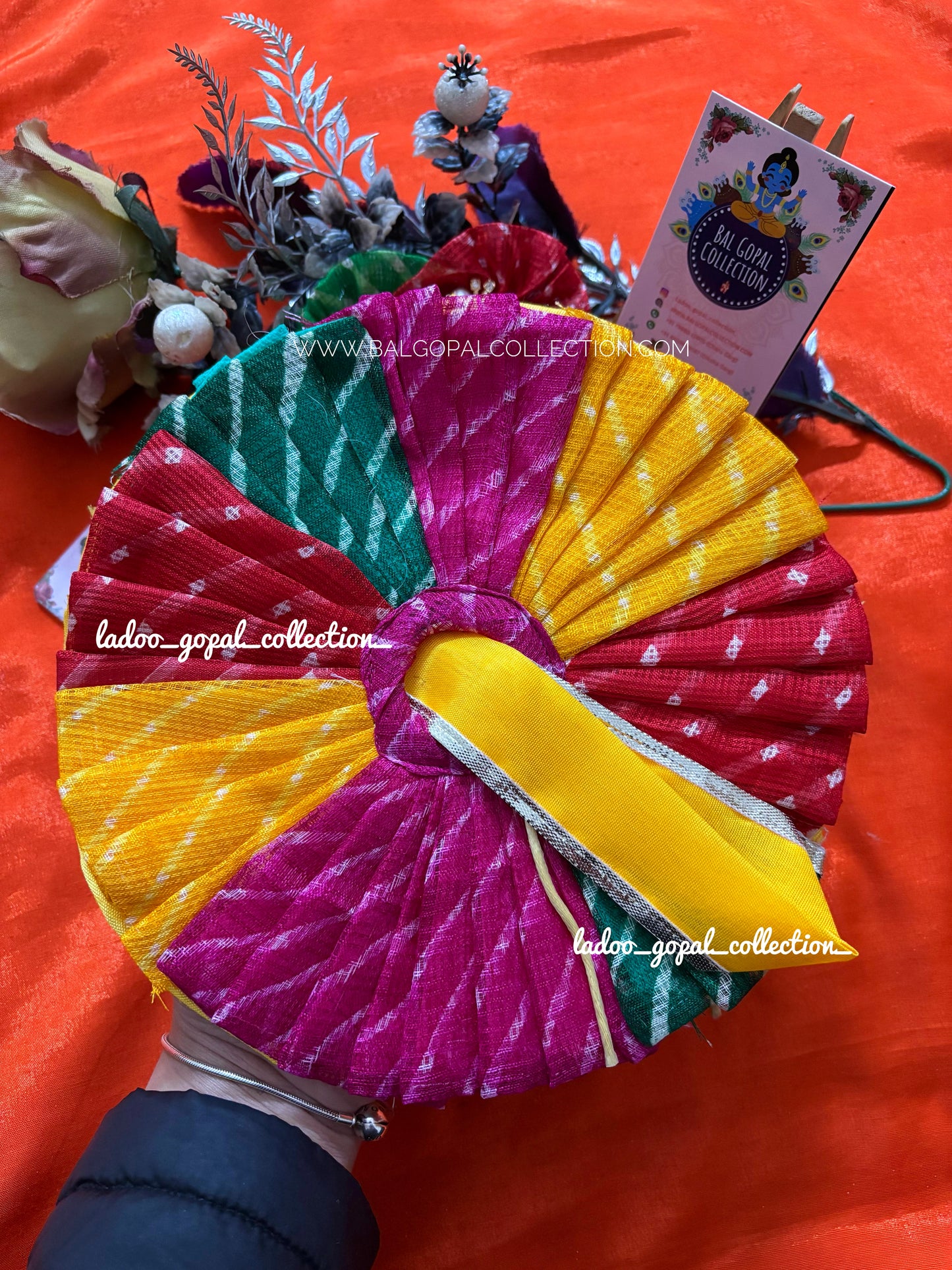 Holi poshak for laddu gopal