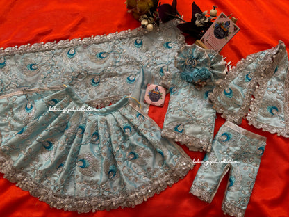 Radha-krishna Poshak (RK Set)