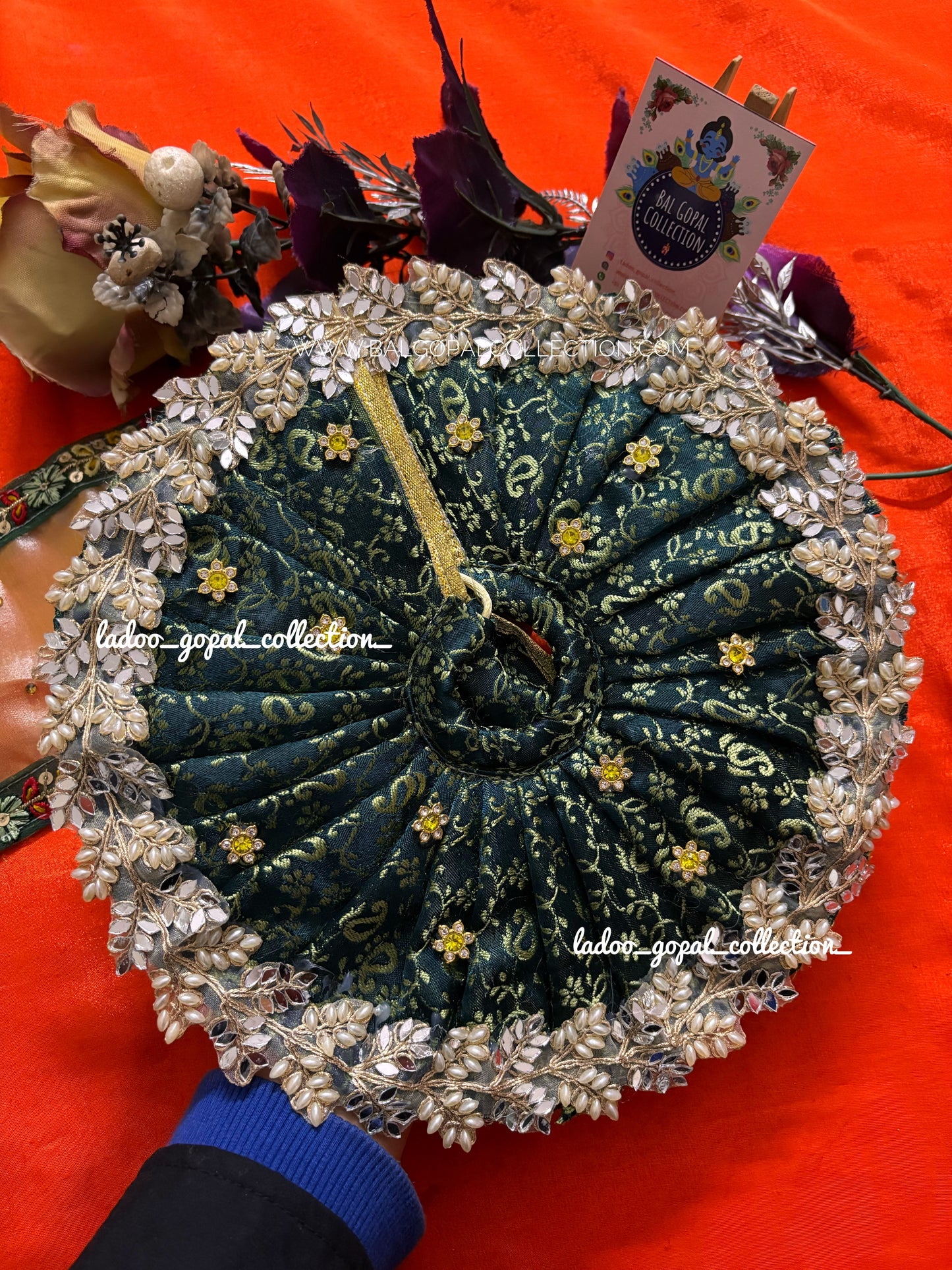 Festive poshak for laddu gopal