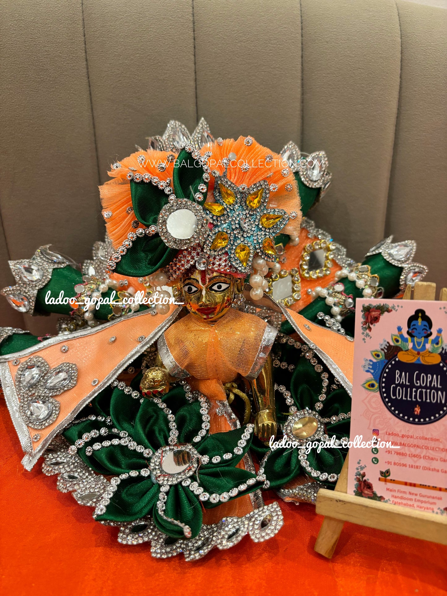 Mohan heavy poshak for laddu gopal