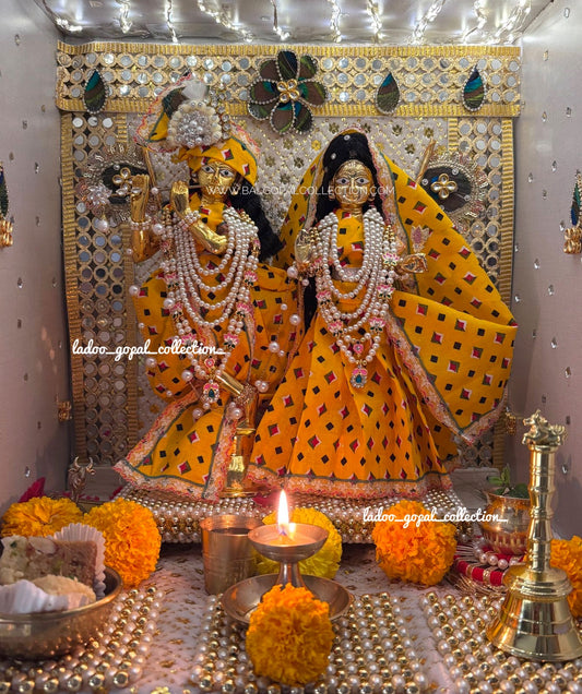 Radha-krishna Poshak (RK Set)