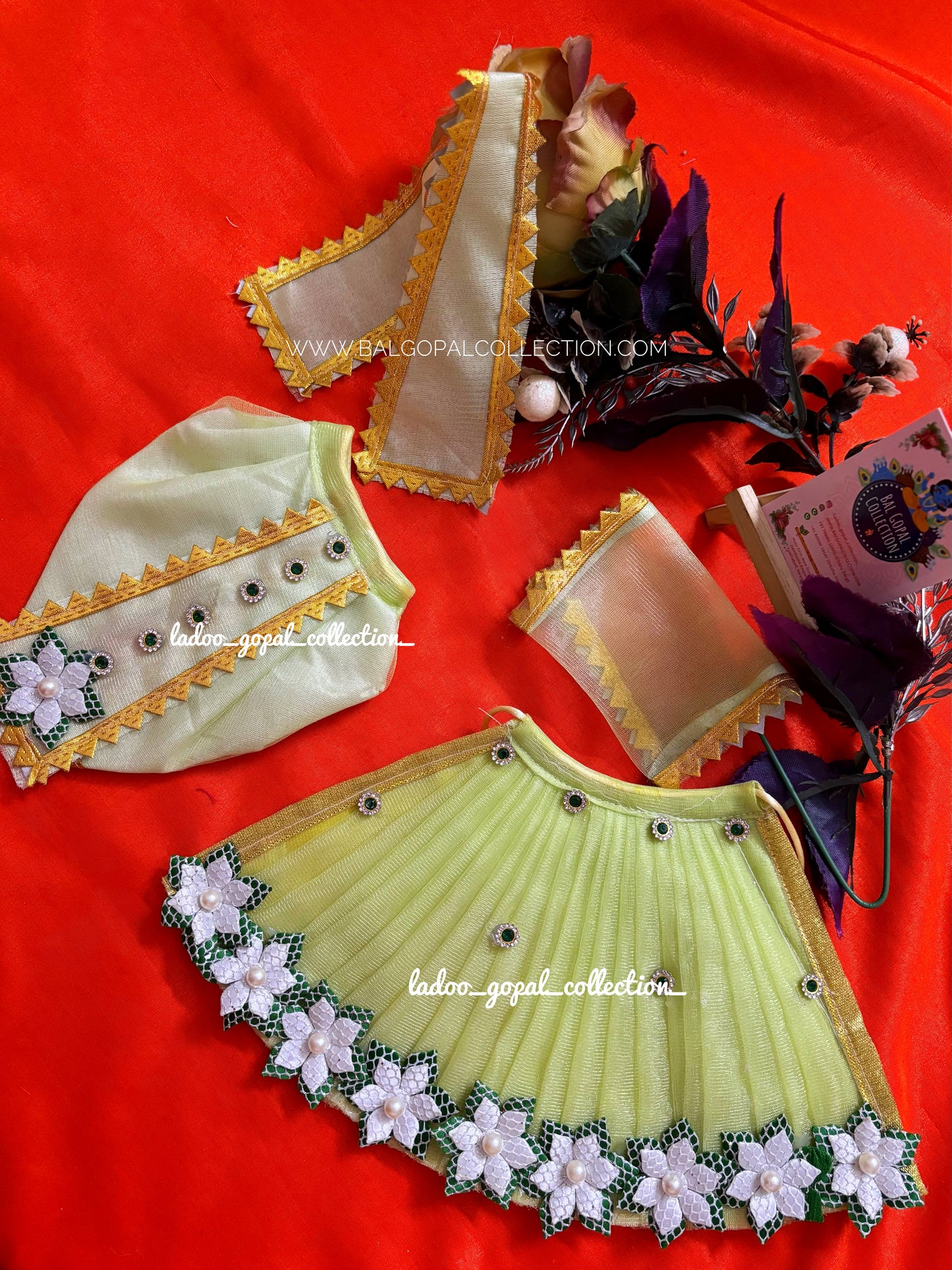 Radha-krishna Poshak (RK Set)