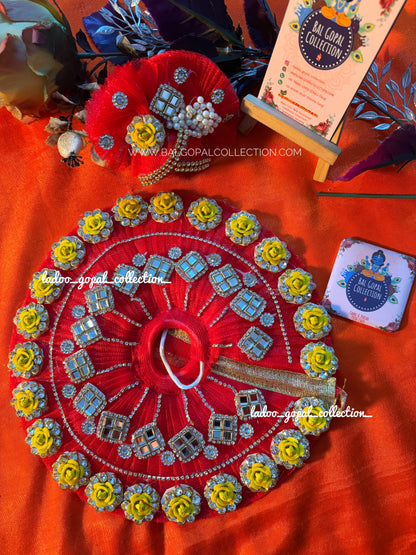 Red dress for laddu gopal