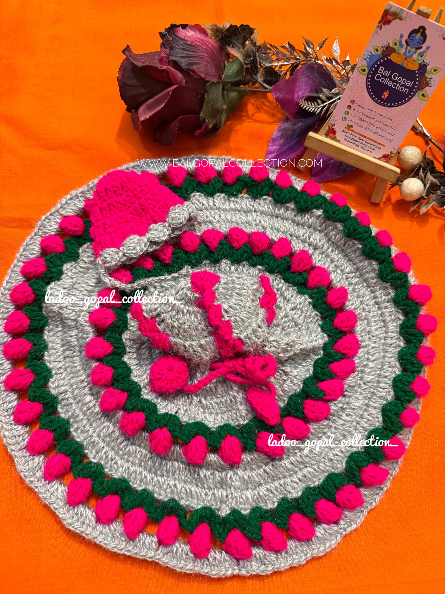 Woollen poshak for laddu gopal