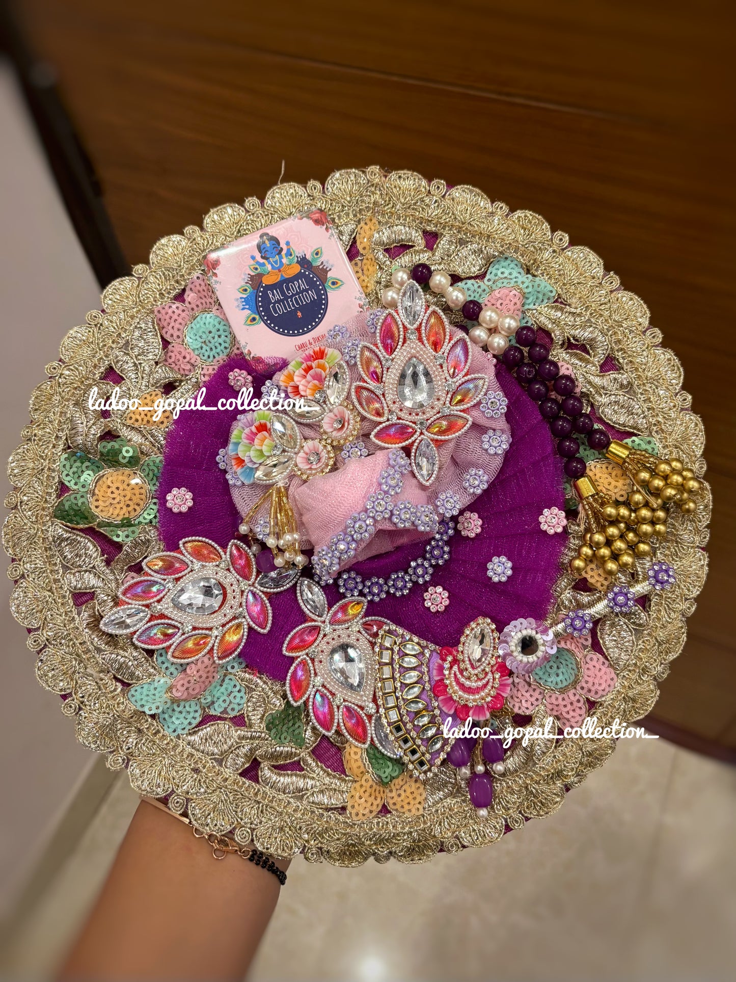 Nikunj Poshak for laddu gopal