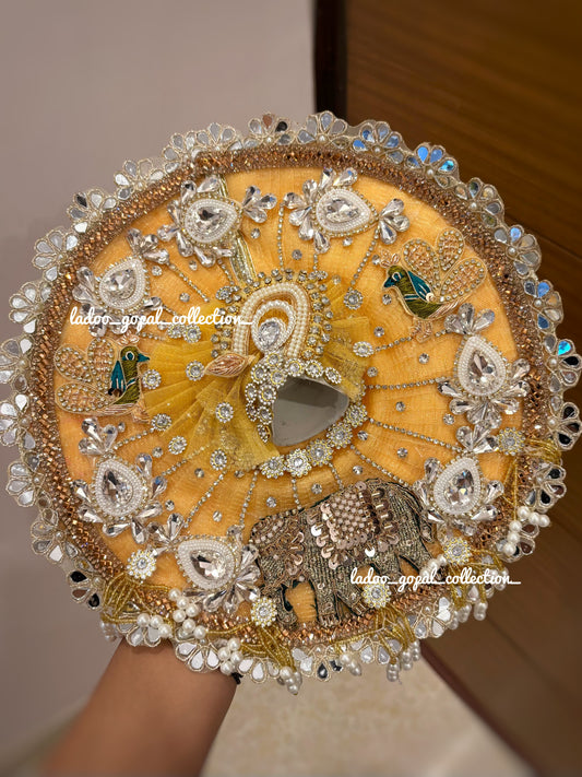 Gajraj poshak for laddu gopal