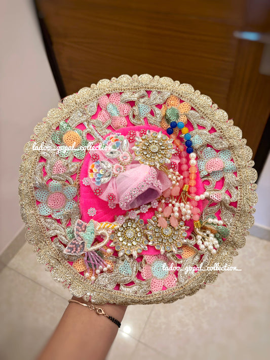 Manmohana Poshak for laddu gopal